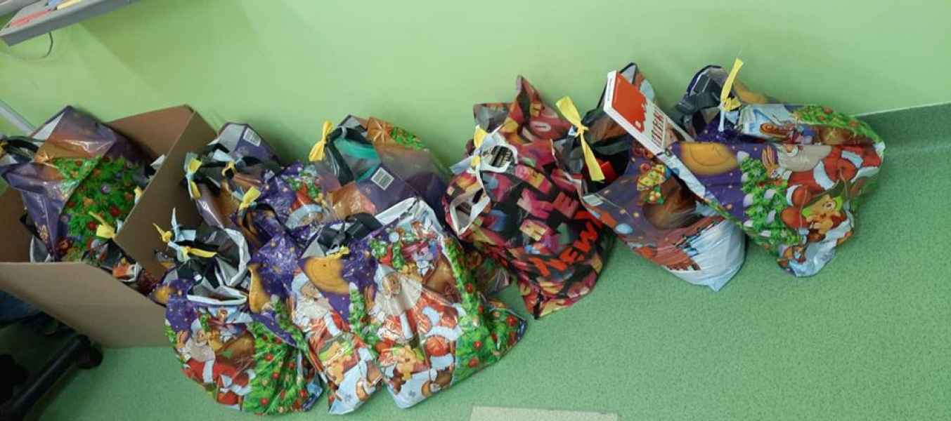 paczki przygotowane przez uczniów naszej szkoły