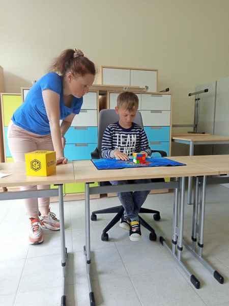 Konkurs układania Kostki Rubika