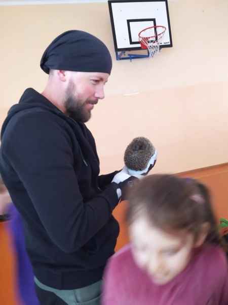 prelekcja fundacji i ośrodka rehabilitacji Mysikrólik